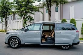 Minivan